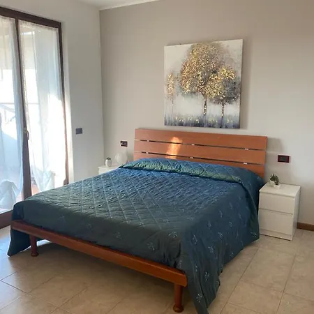 Vanti Al Garda Апартаменты Бардолино