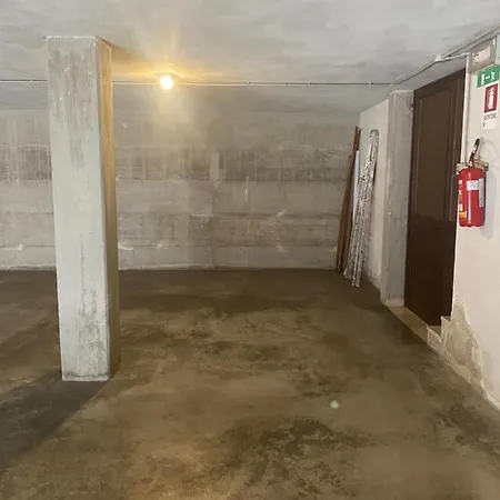 Vanti Al Garda Apartment