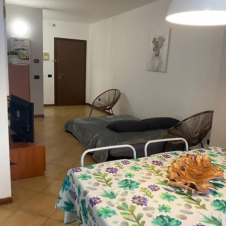 Vanti Al Garda Apartment *